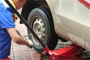 富顺附近拖车24小时服务热线电话