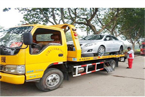 富顺附近24小时汽车拖车服务热线